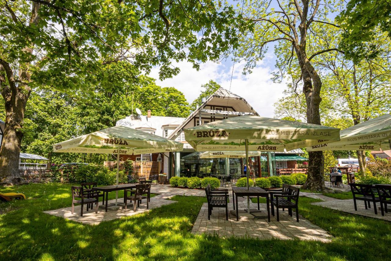 Guest House Nicava Bernati Bagian luar foto